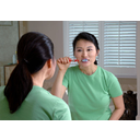 Woman_brushing_teeth.jpg<>